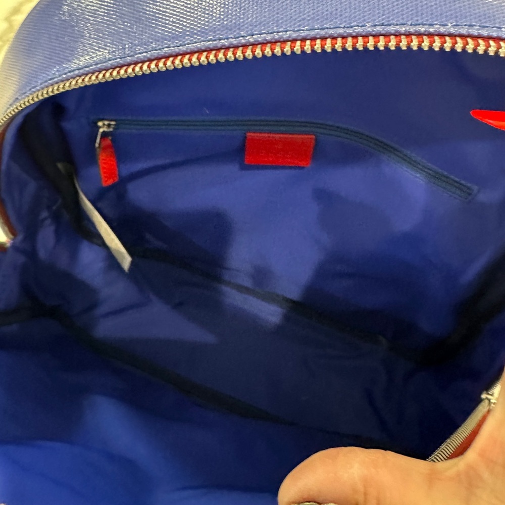 Gucci Logo Backpack - Picture 7 of 10